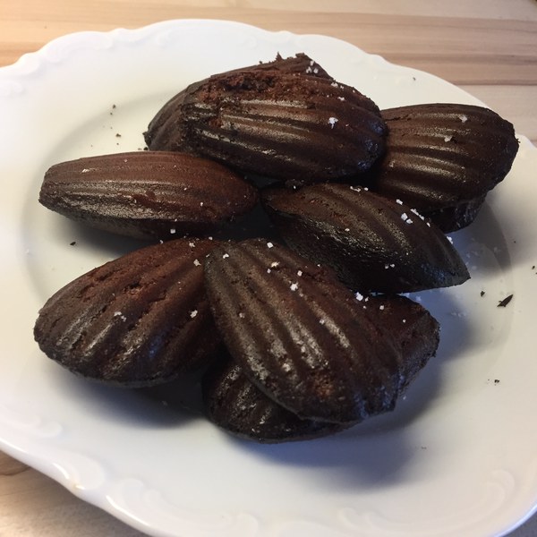 Chocolate flowing heart madeleines