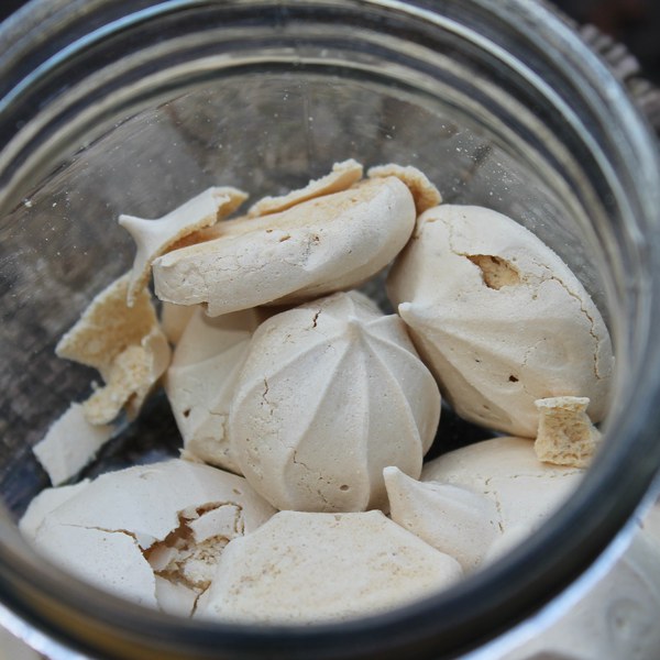 Easy Meringues