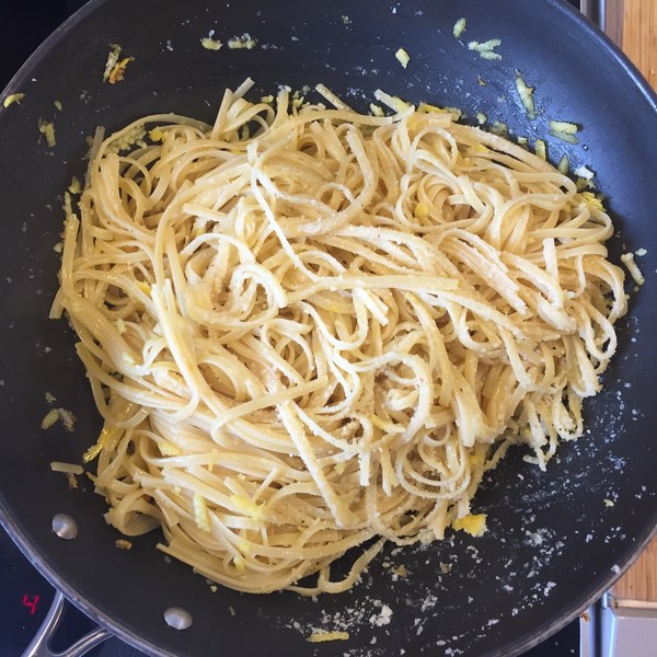 Lemon pasta